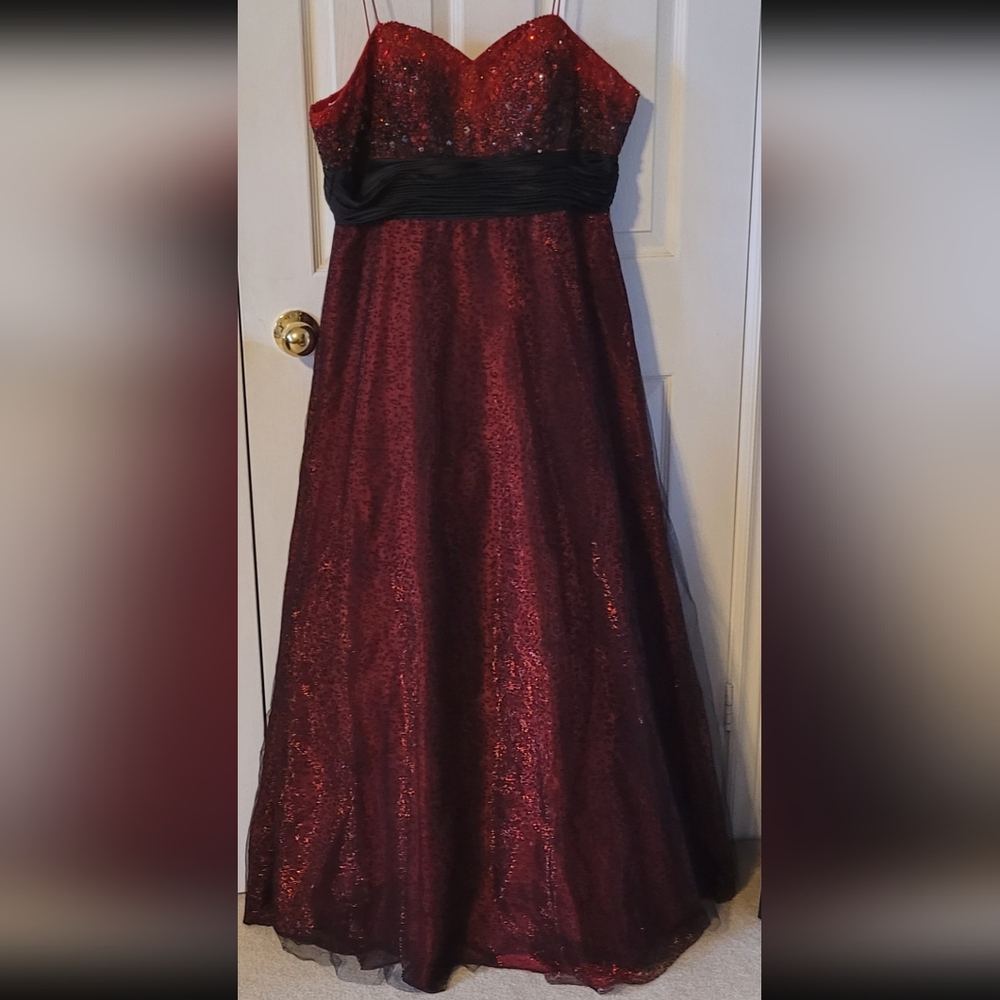 Riva Designs New Dress